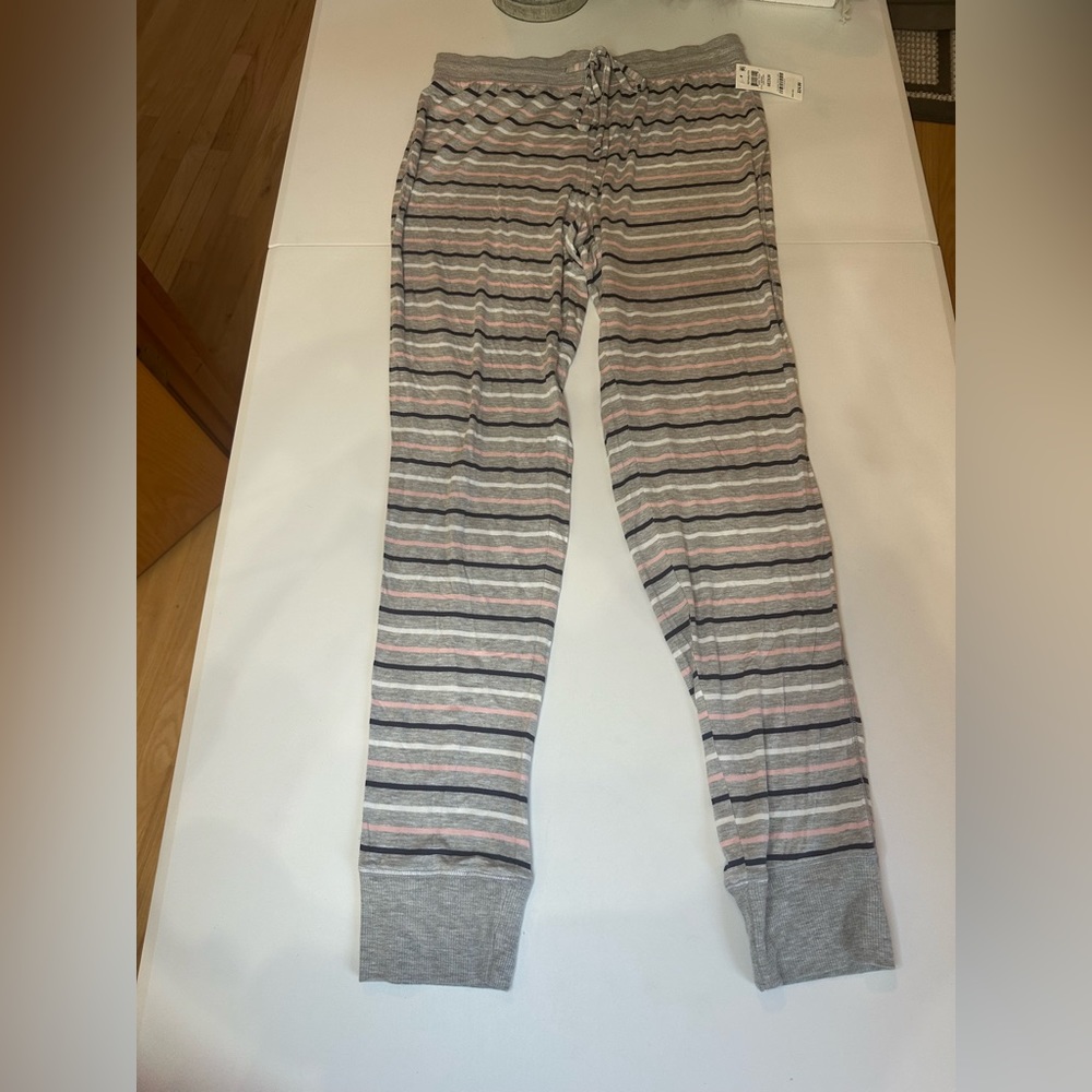 Lightweight stripe lounge pants size medium